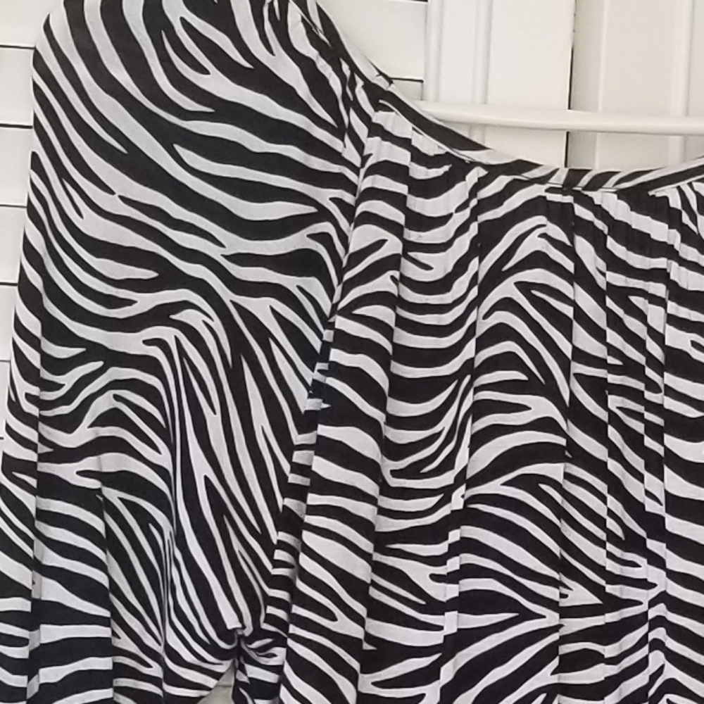 Zebra Print Bouse